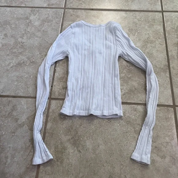 Brandy Melville top - Picture 2 of 3